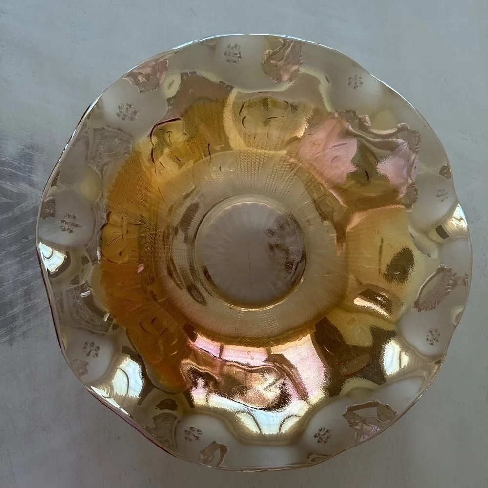 CARNIVAL GLASS BOWL,PRODUCED BY JEANNETTE GLASS COMPANY, JEANNETTE,PENNSYLVANIA.